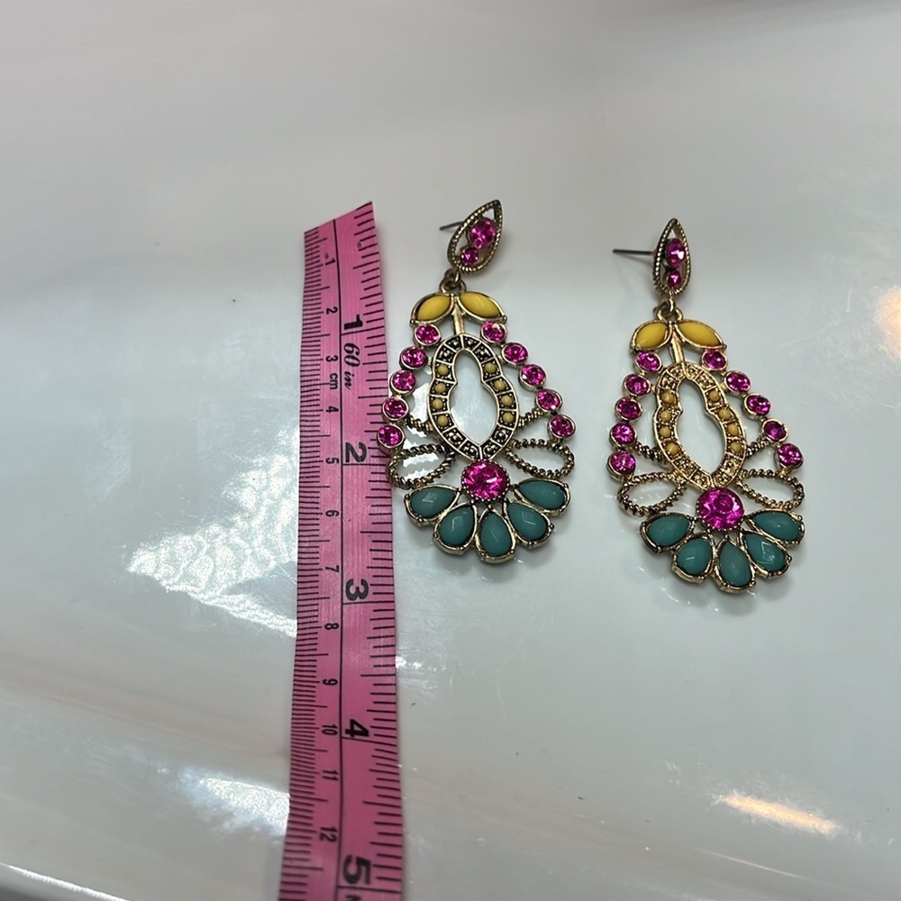 EARRINGS - Picture 5 of 7